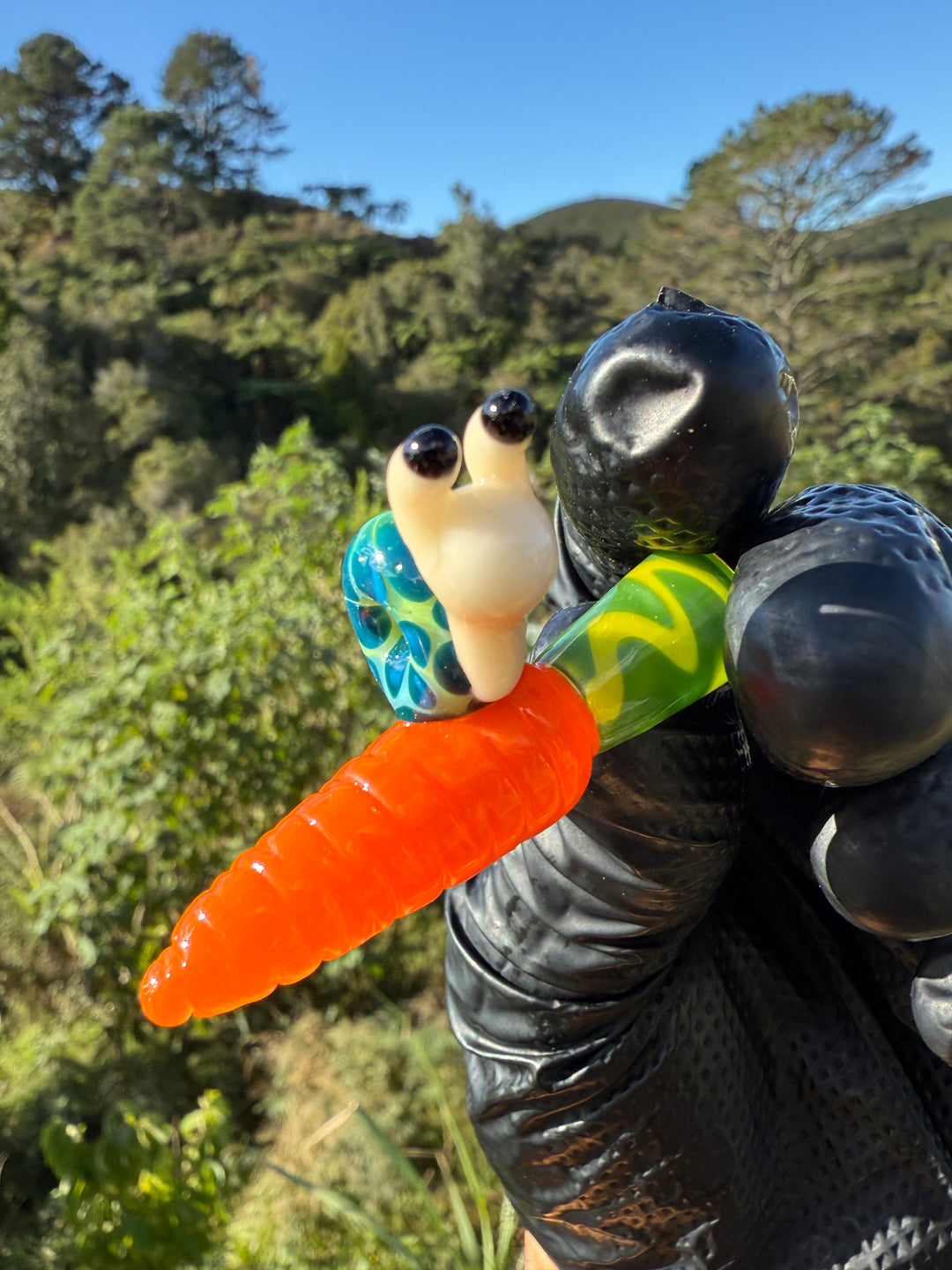 Waffle Glass Pendant - Snail On Carrot