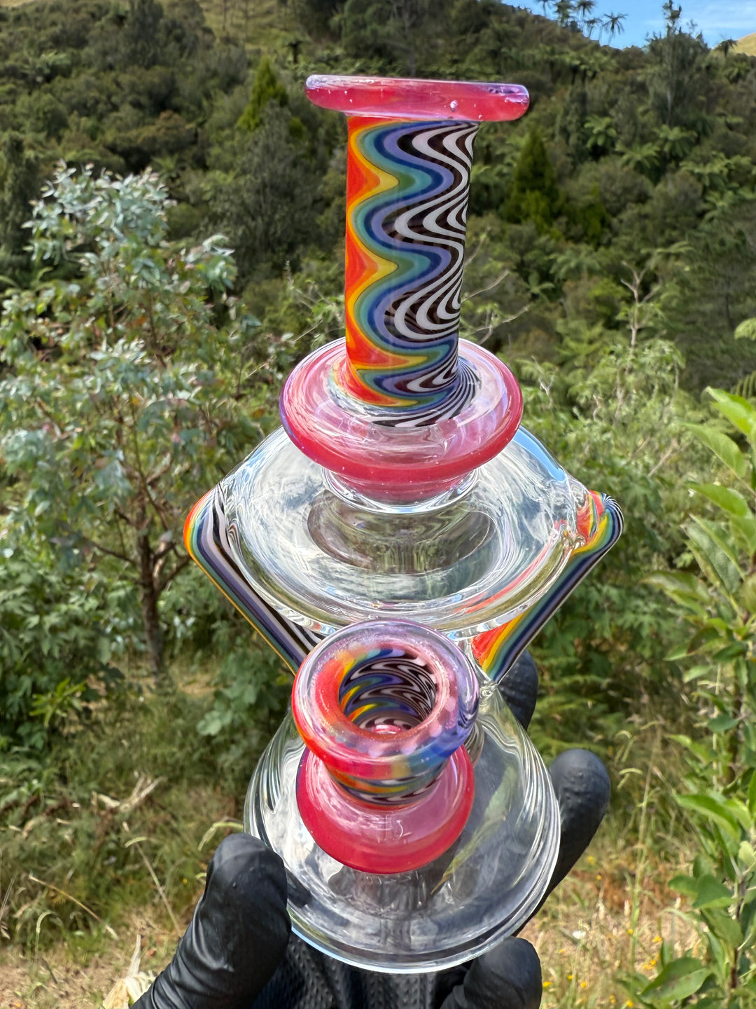 Uzzi Glass Wigwag Donut Recycler - Neo Opal/Orange/Jailhouse Rainbow