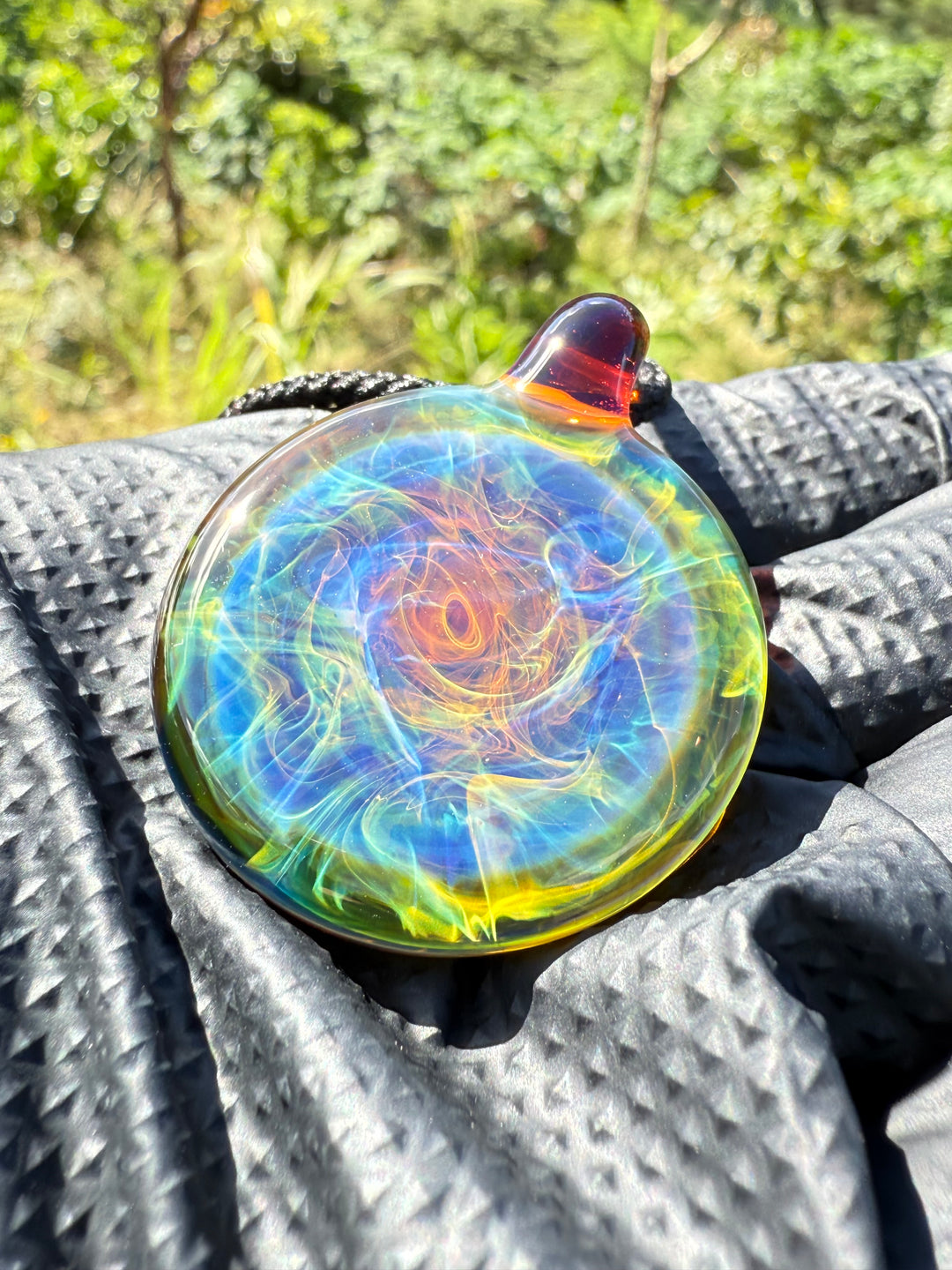 Beerglass Chaos Medallion Pendant - Lokis Lipstick/Multicoloured #2