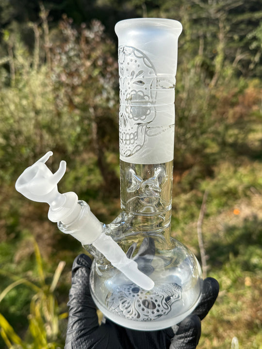 The Glass Bandit Beaker With Stem - Clear/Blasted/Gold Fumed