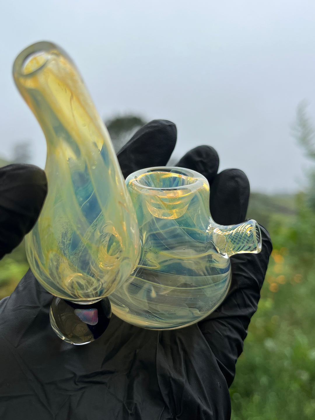 Jargo Glass Teapot Pipe - Fine Silver Fumed/RGB Opal/NS Cobolt