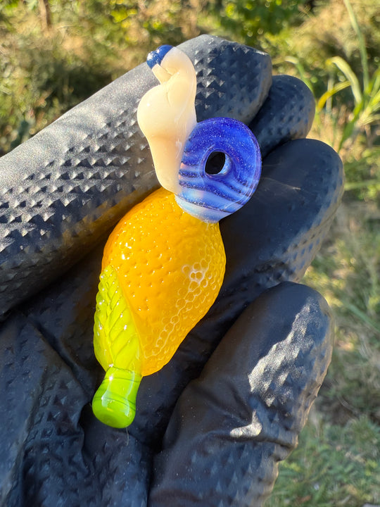 Waffle Glass Pendant - Snail On Lemon