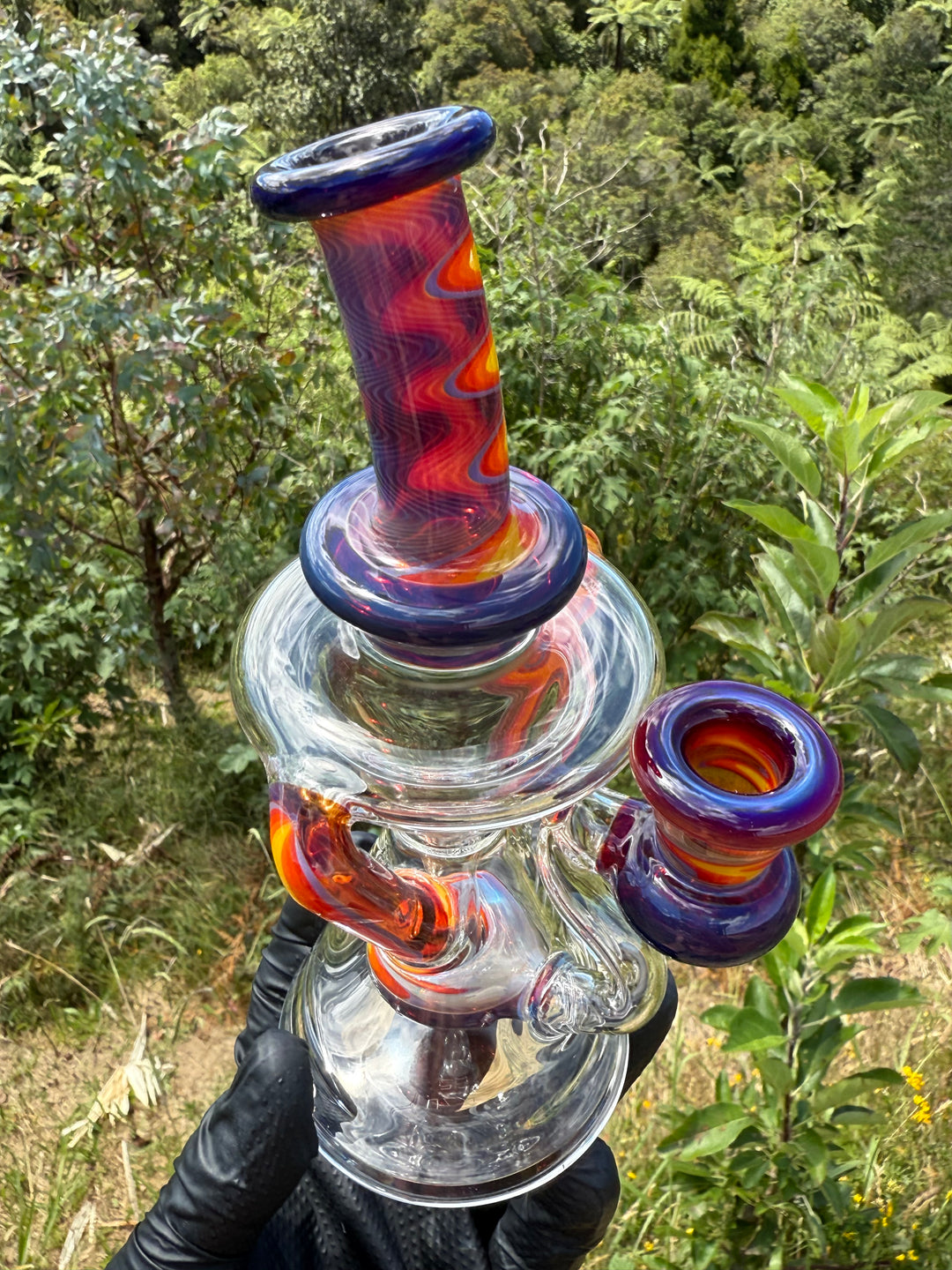 Uzzi Glass Wigwag Donut Recycler - Amber Purple/Amber Purple To Fire