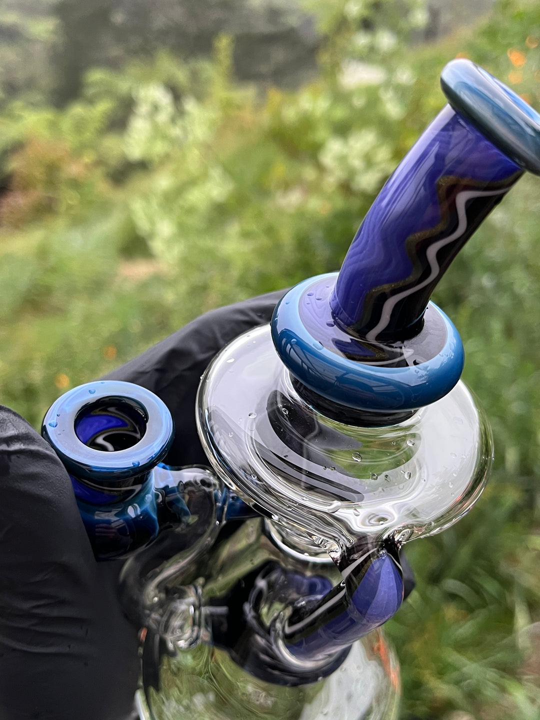 Uzzi Glass Wigwag Donut Recycler - Fade To Black/Purple Mountains