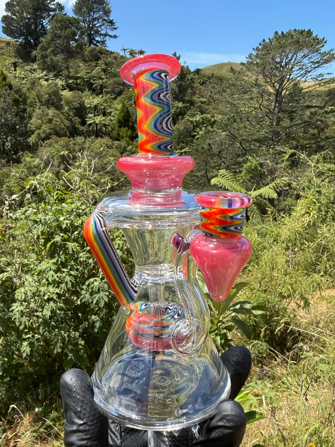 Uzzi Glass Wigwag Donut Recycler - Neo Opal/Orange/Jailhouse Rainbow