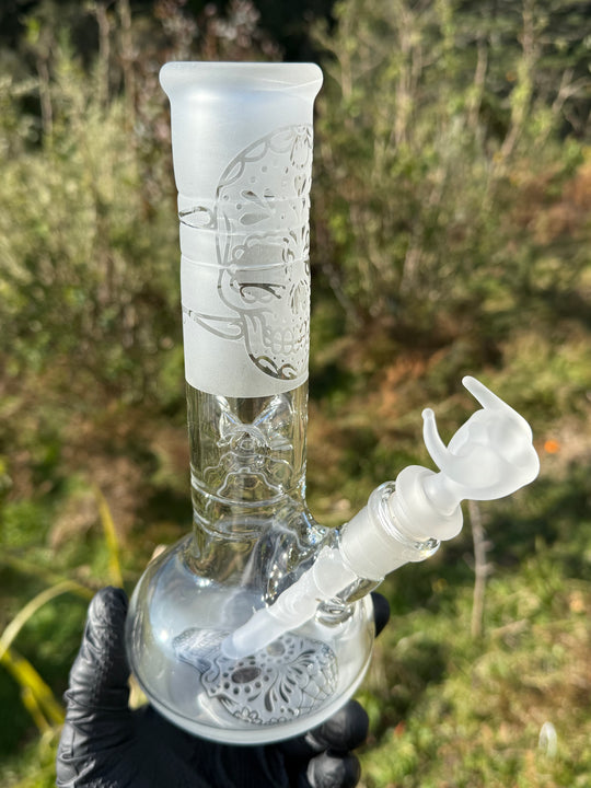 The Glass Bandit Beaker With Stem - Clear/Blasted/Gold Fumed