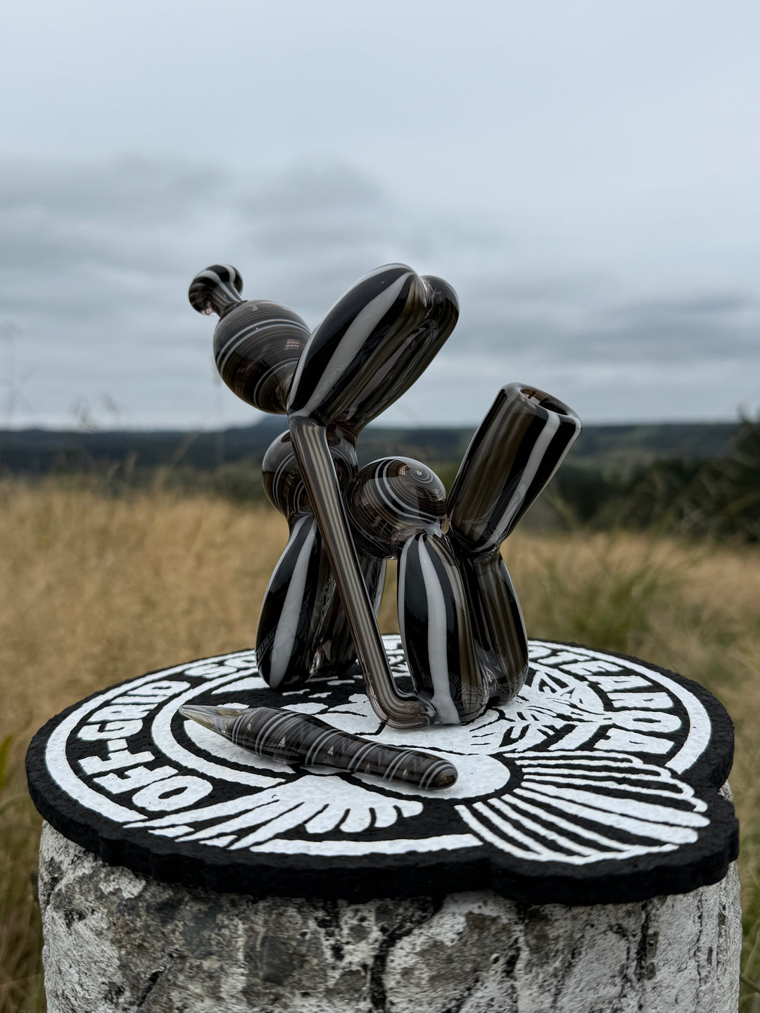 Blitzkriega Balloon Dog Recycler - Black/White/Multicolour