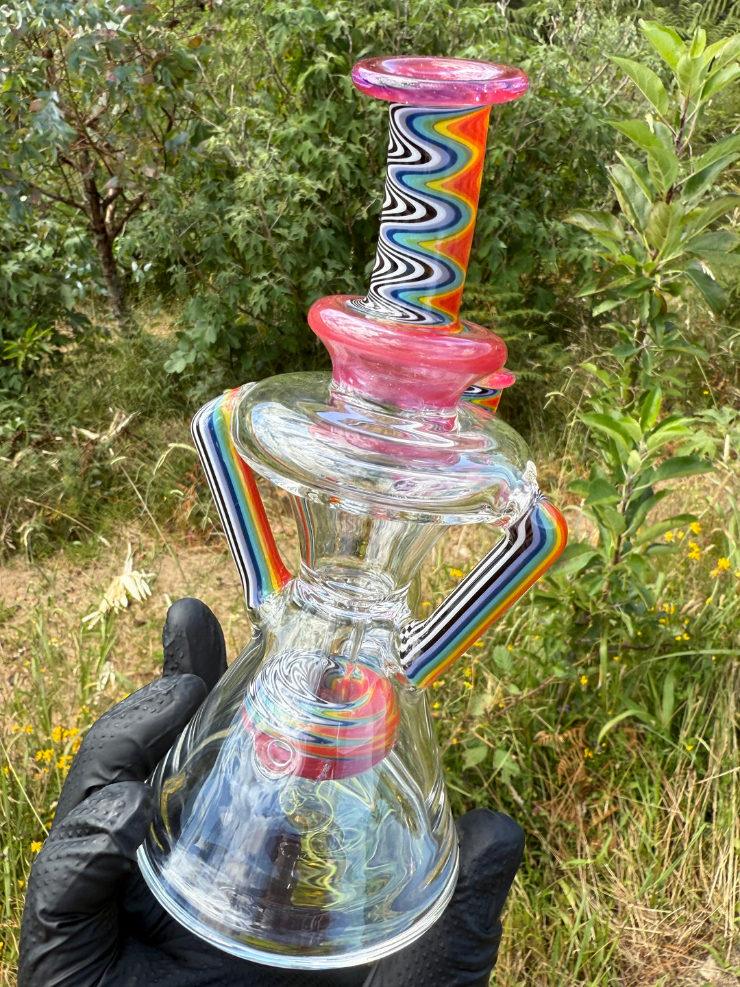 Uzzi Glass Wigwag Donut Recycler - Neo Opal/Orange/Jailhouse Rainbow