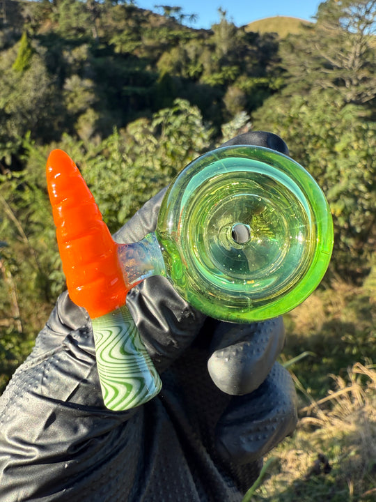 Waffle Glass Slide - Carrot Handle