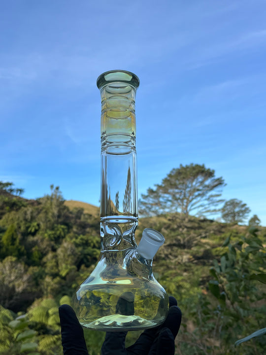 The Glass Bandit Beaker With Stem - Silver Fumed