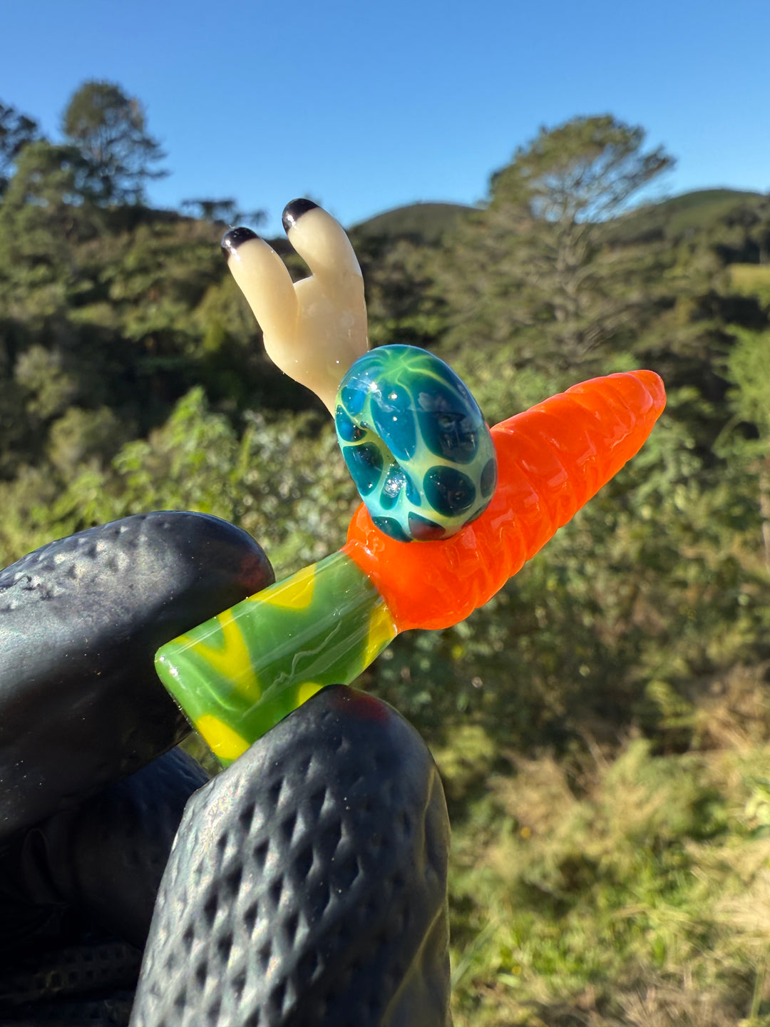Waffle Glass Pendant - Snail On Carrot