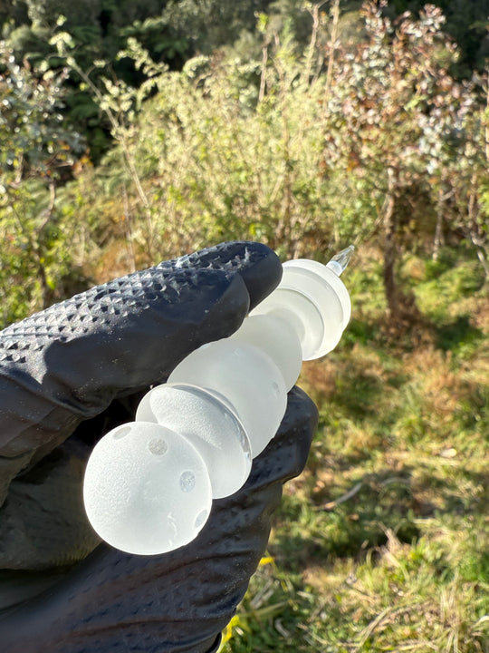 The Glass Bandit Beaker With Stem - Clear/Blasted/Gold Fumed