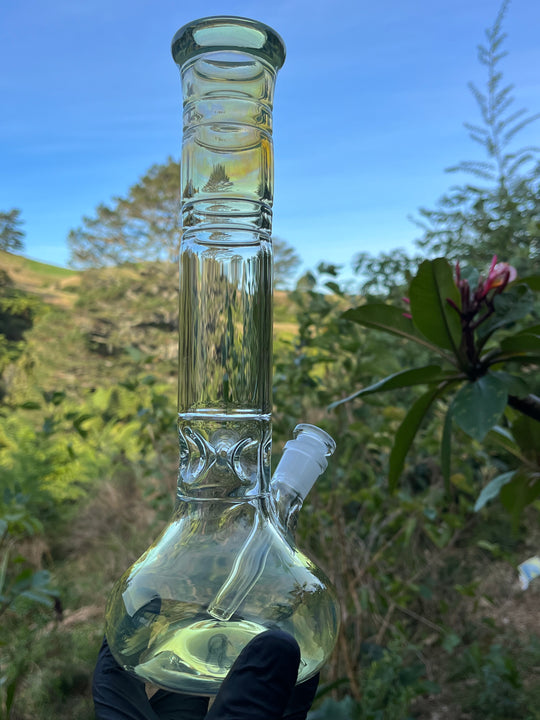 The Glass Bandit Beaker With Stem - Silver Fumed