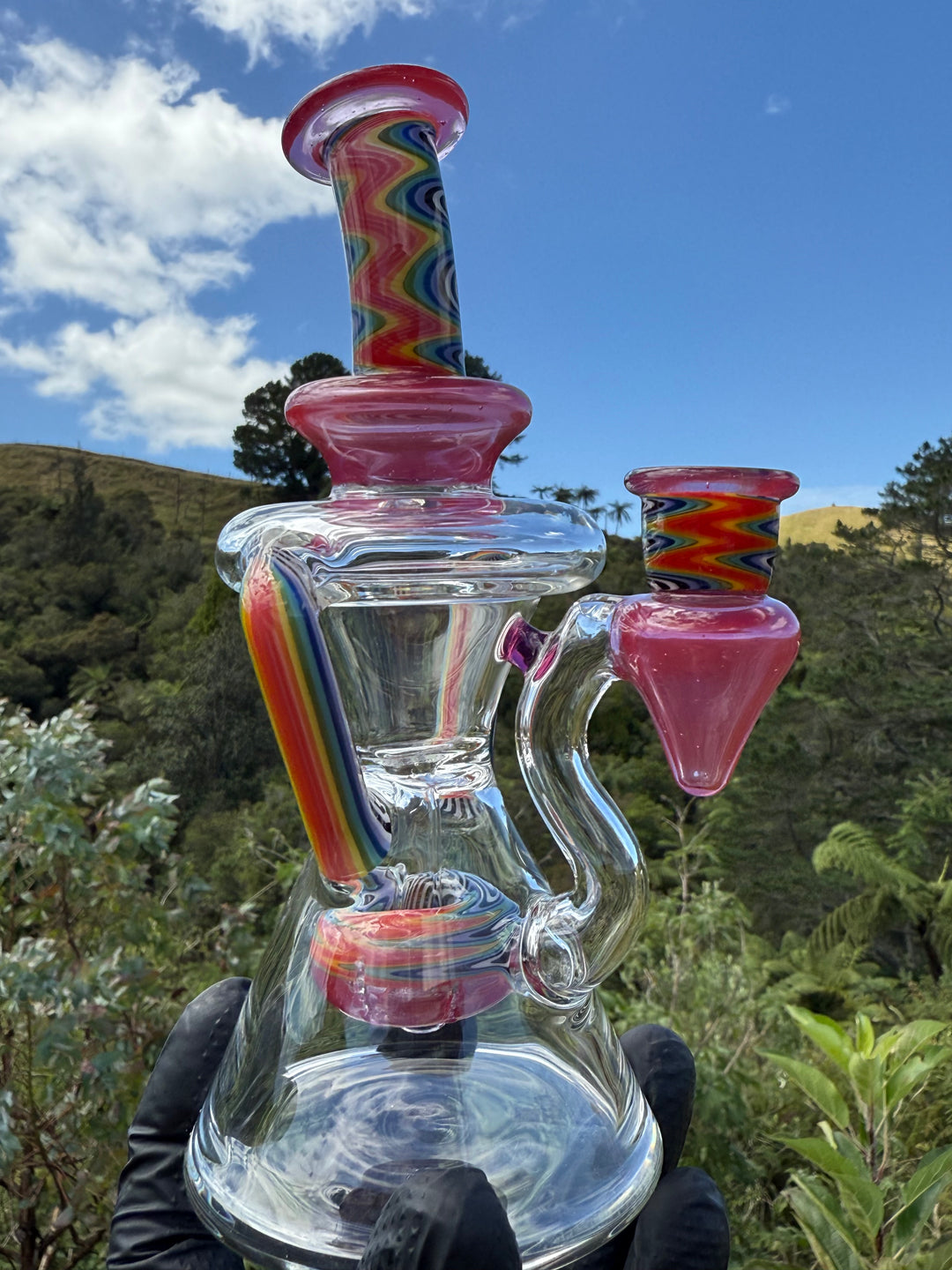 Uzzi Glass Wigwag Donut Recycler - Neo Opal/Orange/Jailhouse Rainbow