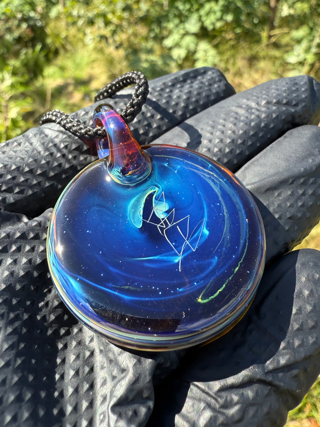 Beerglass Chaos Medallion Pendant - Lokis Lipstick/Multicoloured #1