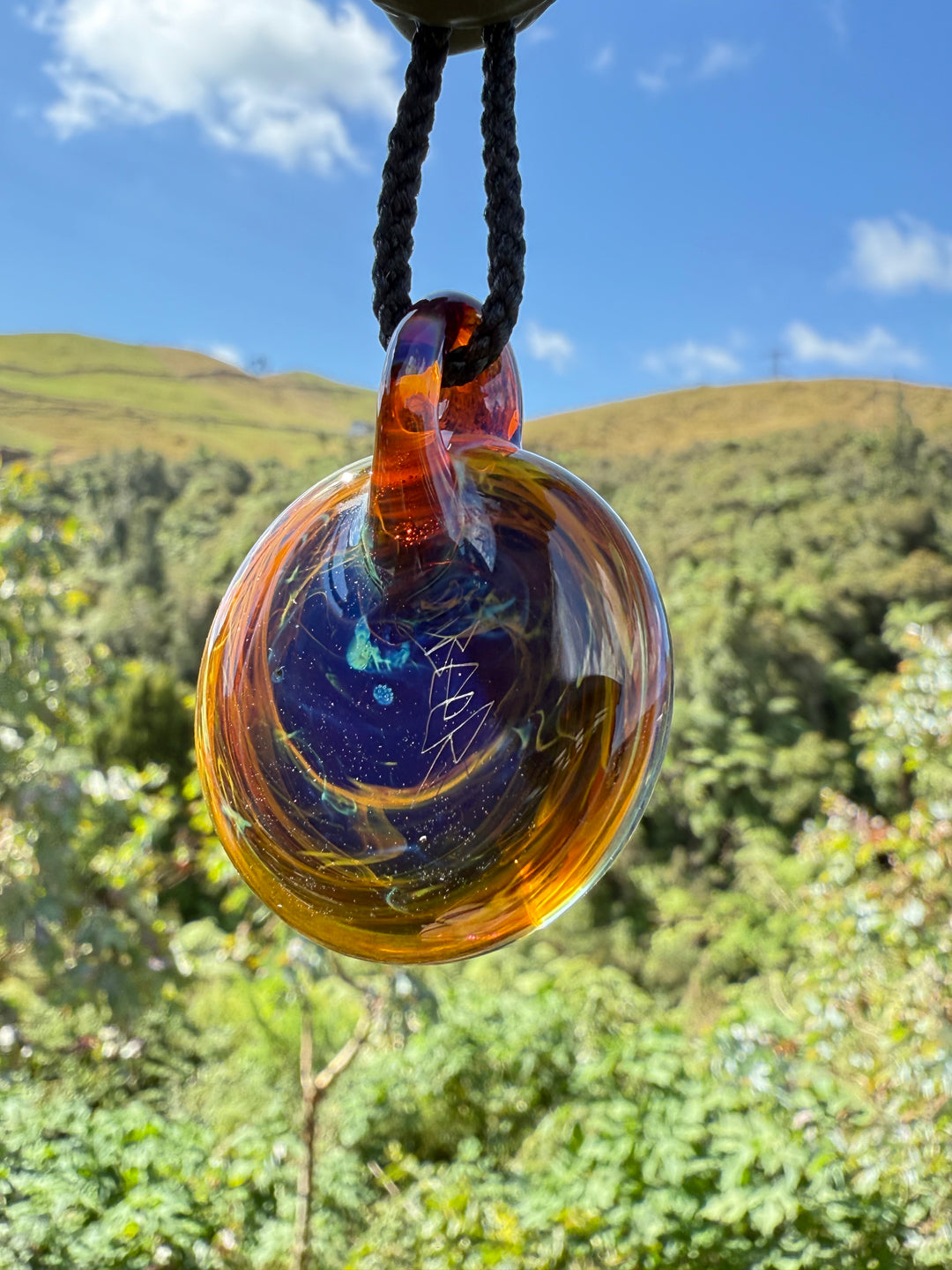 Beerglass Chaos Medallion Pendant - Lokis Lipstick/Multicoloured #2