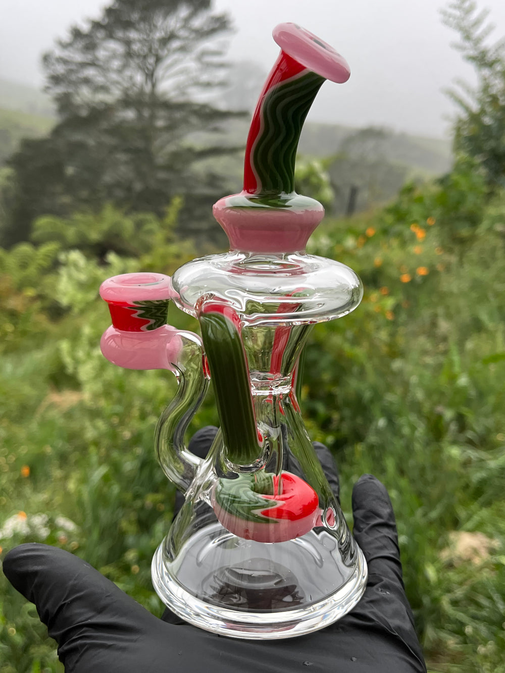 Uzzi Glass Wigwag Donut Recycler - Blush/Watermelon