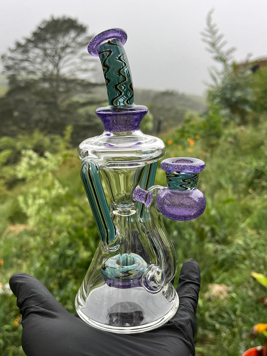 Uzzi Glass Wigwag Donut Recycler - Purple Lollipop/Blueberry