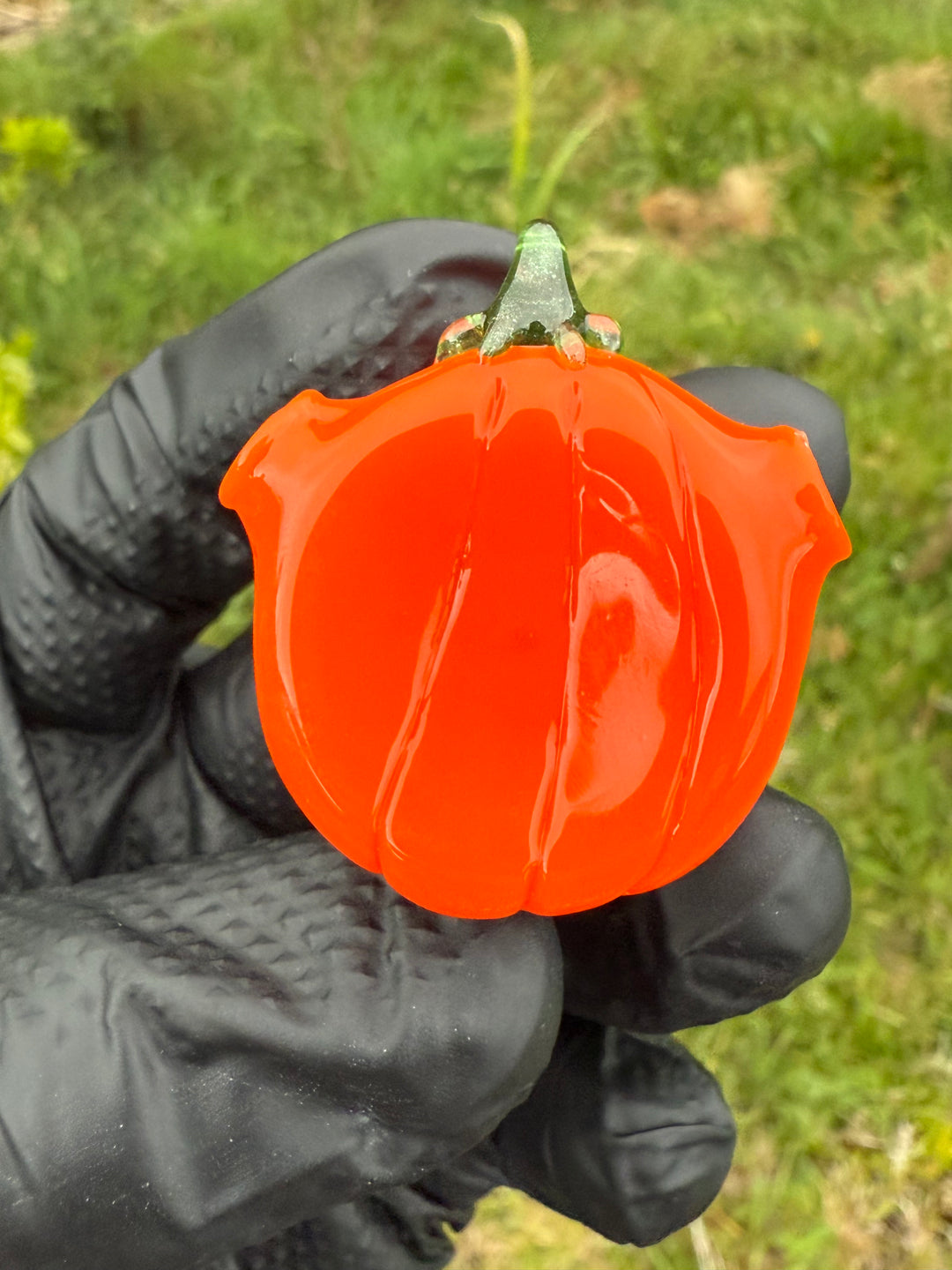 Wyrdglass Pumpkin Goblin Pendant - Custom Colour
