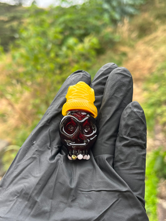 Wyrdglass Skull Beanie Pendant Gold Tooth - Pomegranate/Pineapple Juice