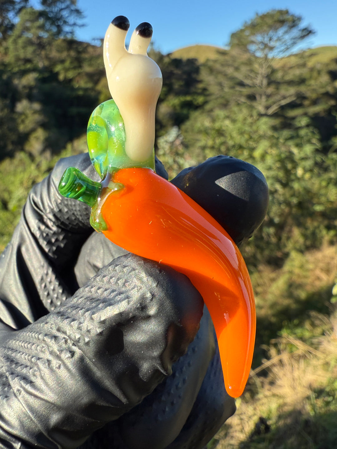 Waffle Glass Pendant - Snail On Chilli