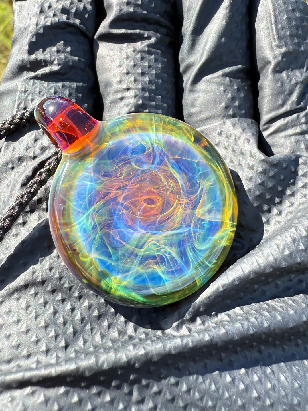 Beerglass Chaos Medallion Pendant - Lokis Lipstick/Multicoloured #2