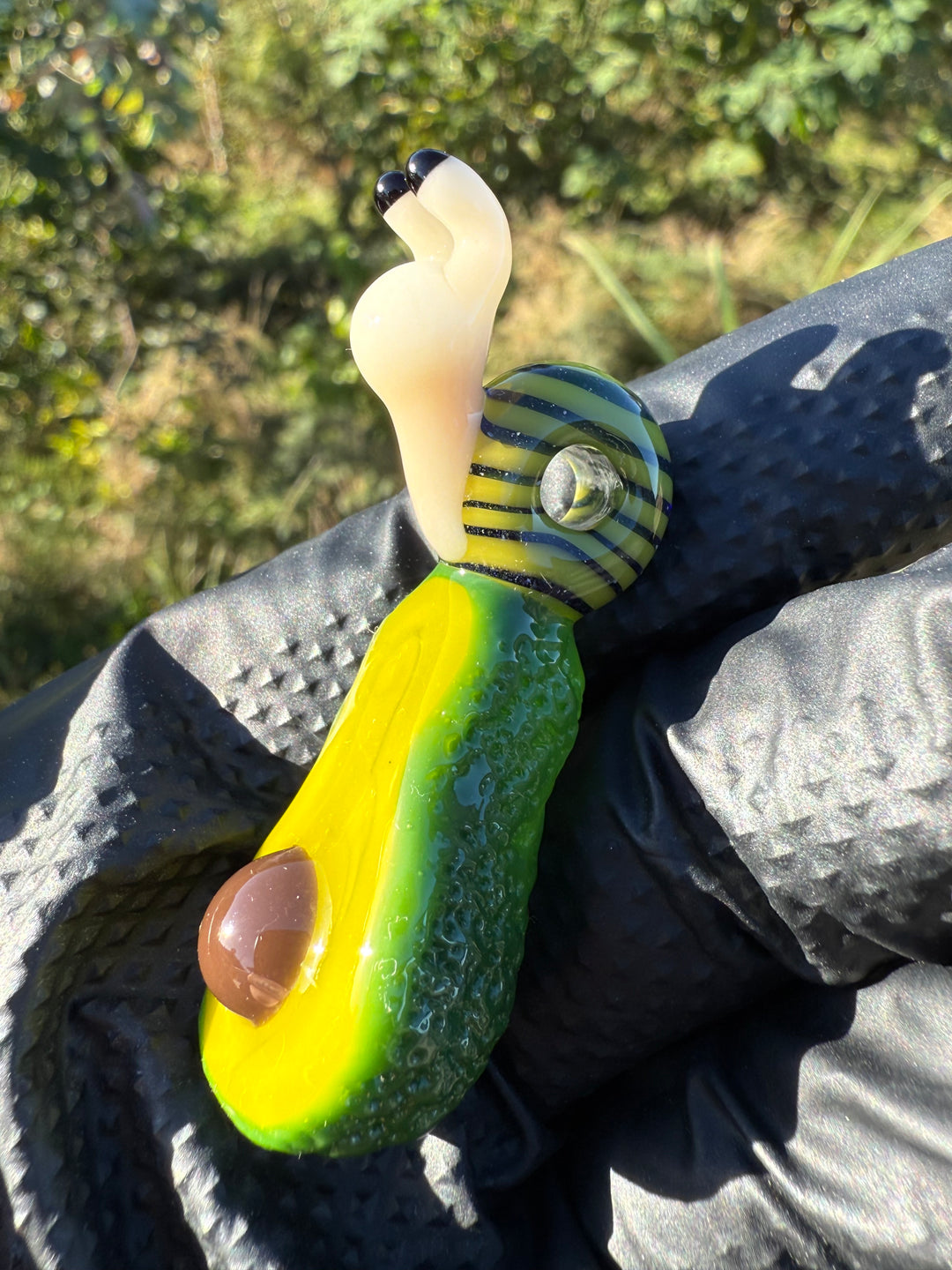 Waffle Glass Pendant - Snail On Avocado