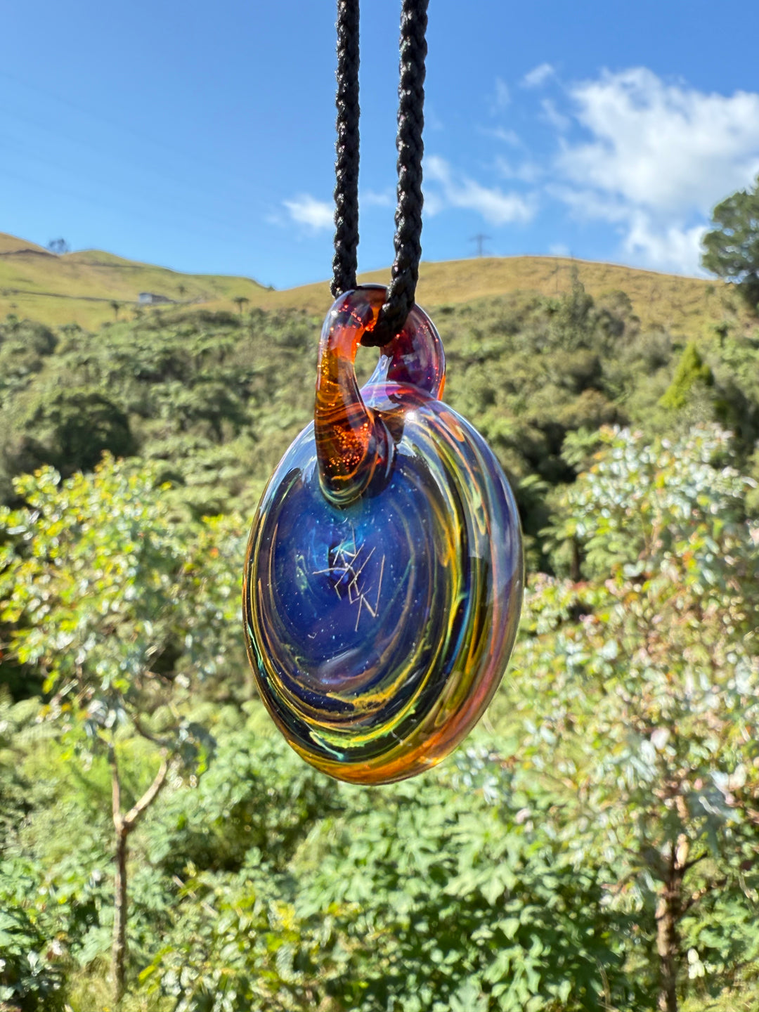 Beerglass Chaos Medallion Pendant - Lokis Lipstick/Multicoloured #3